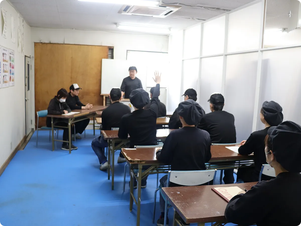 社内会議の様子